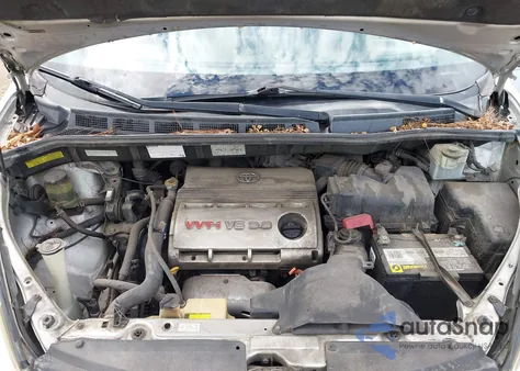 2005 Toyota Sienna Xle z USA, uszkodzony, nr VIN 5TDBA22CX5S050515